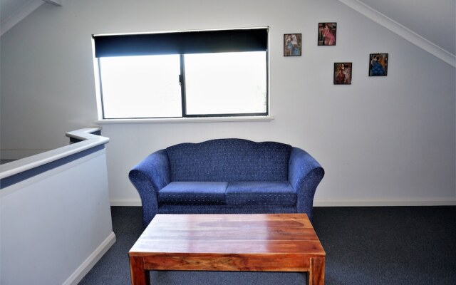 Ningaloo Breeze Villa 2