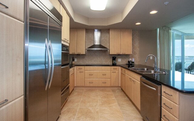 Crc0907 3 Bedroom Condo