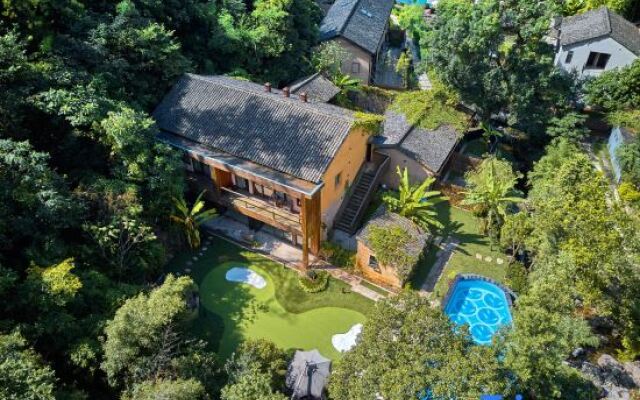 Qizhu Qinglongwu Boutique Hostel