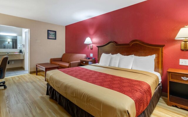 Econo Lodge Sturbridge