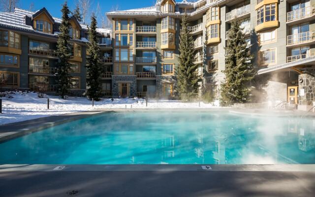 Whistler Cascade Lodge