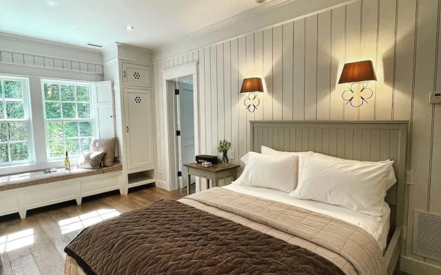 The Inn at Little Pond Farm