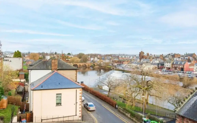 Caul View Apartment in Dumfries