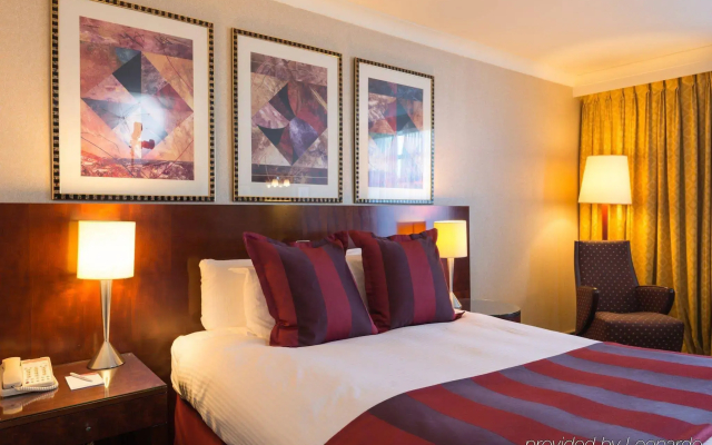 Crowne Plaza Liverpool - John Lennon Airport by IHG
