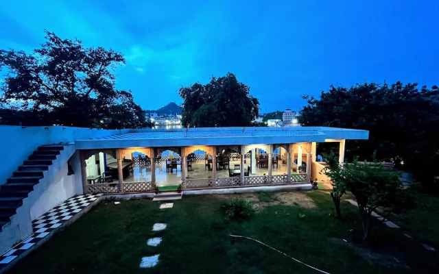 Hotel radhika palace pushkar
