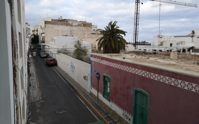 Suites Charco de San Gines