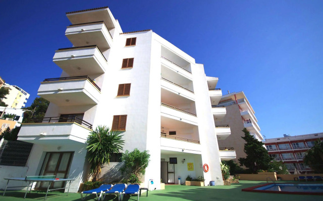 Marina Palmanova Apartamentos