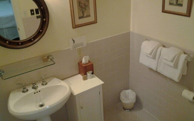 The Inn at Benicia Bay