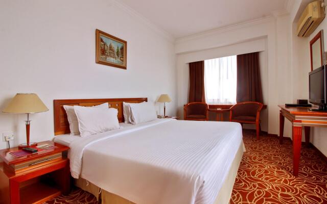 Grand Eska Hotel & Suite