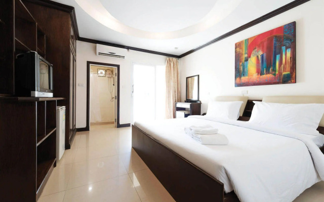 Safe House Hostel Patong