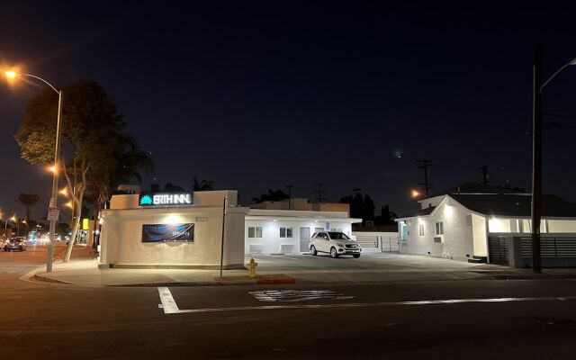 ERTH INN – Bell Gardens, California