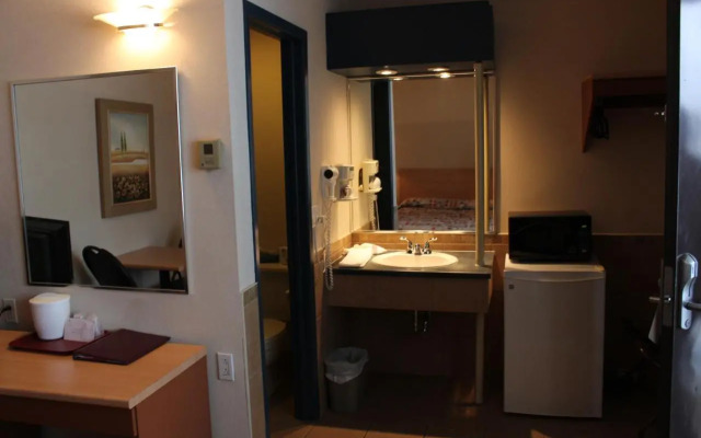 Motel Capri