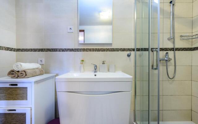 Apartment Mistral