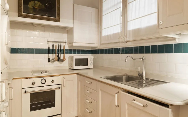 Palace Gracia Nextdoor