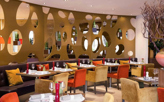 Mercure City Groningen Martiniplaza Hotel