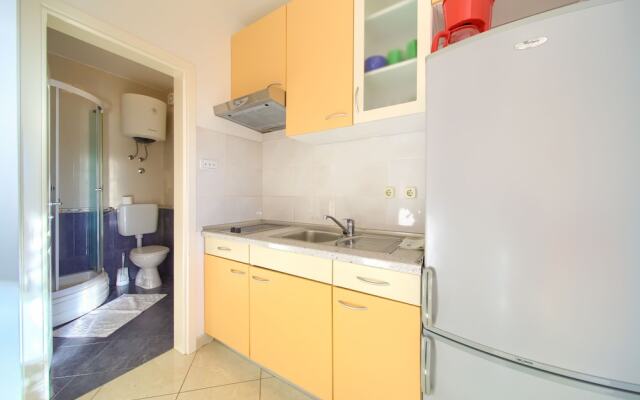 Apartments Fanuko