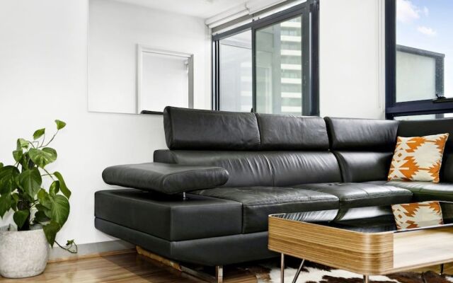 ZEE, 2BDR Southbank Apartment