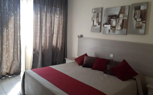 Tasiana Hotel Apartments Complex