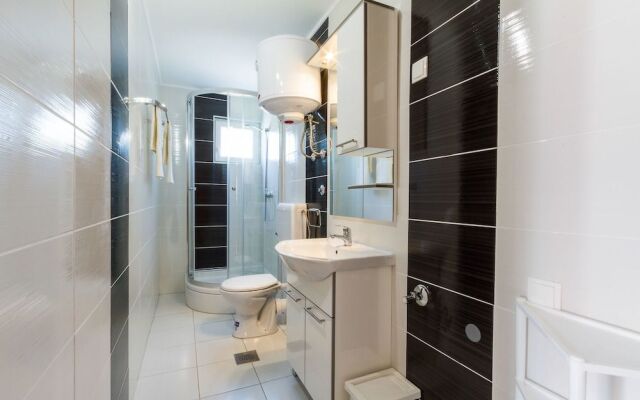 Apartments Bregovec Maslenica