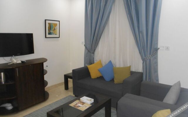 OYO 205 Golden Jwan Furnished Apartments 1