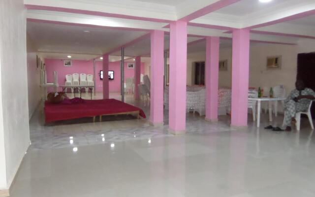 Murray's Suites
