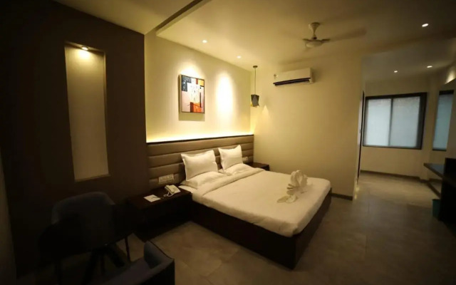 Hotel Midland, Nanded