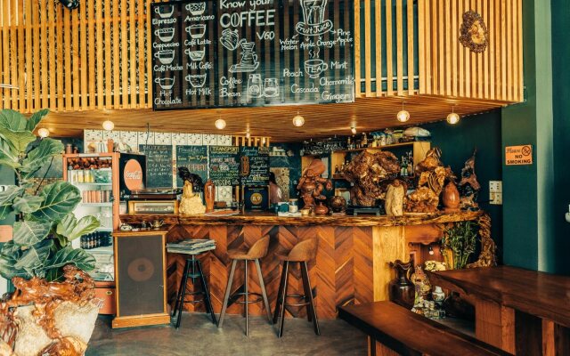 Pi Boutique Hostel