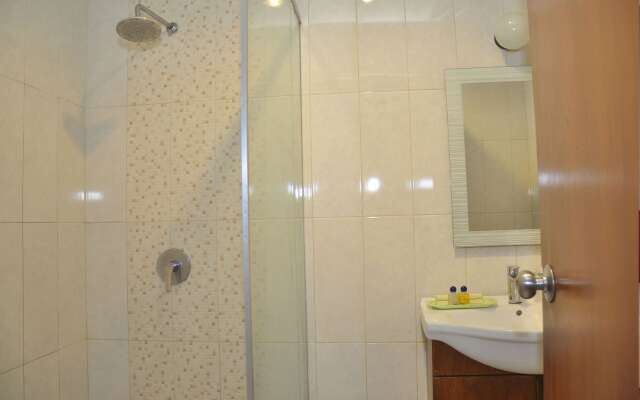 Royal Hotel and Convention Tretes