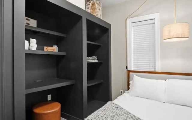 Beautiful Rental Unit in Chicago