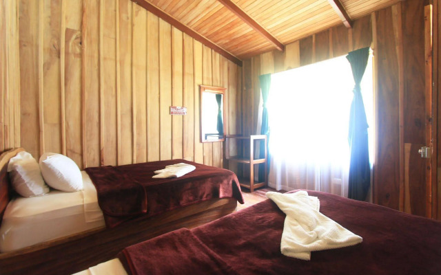 Santa Elena Hostel Resort