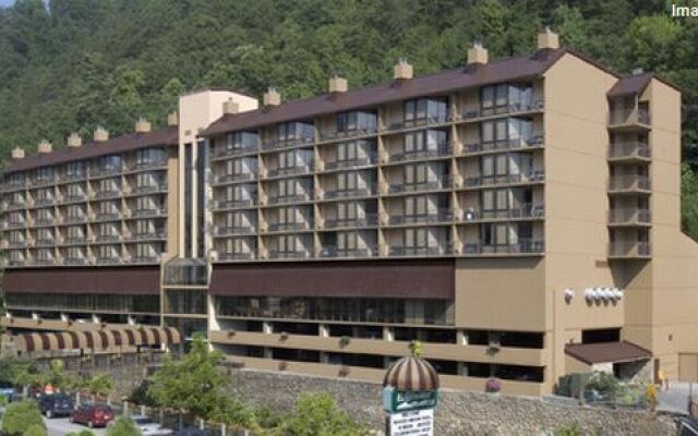 Edgewater Hotel - Gatlinburg