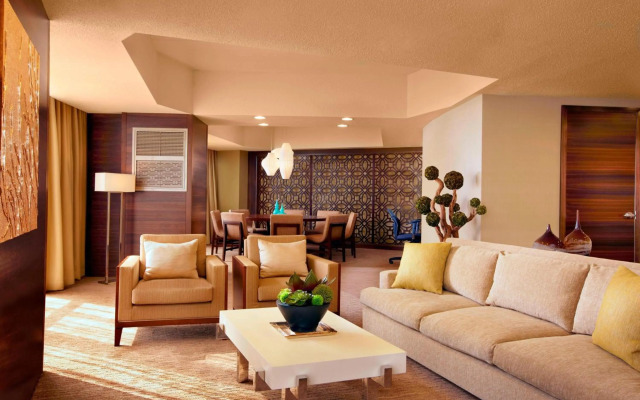 The Westin Bonaventure Hotel and Suites, Los Angeles