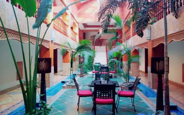Baoyu Resort – Outside – Xishuangbanna