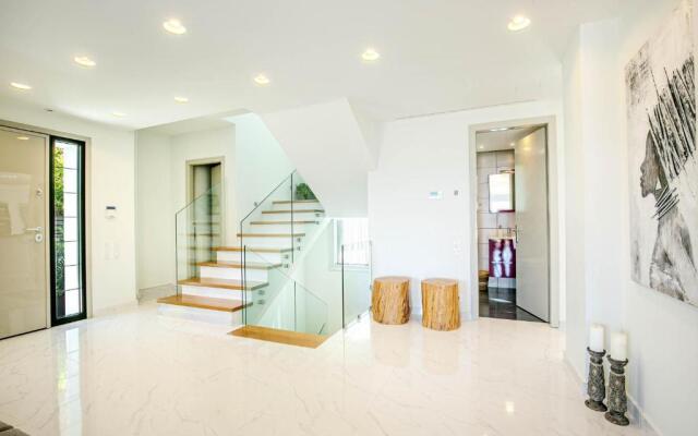 White Pearl Premium Villa Corfu