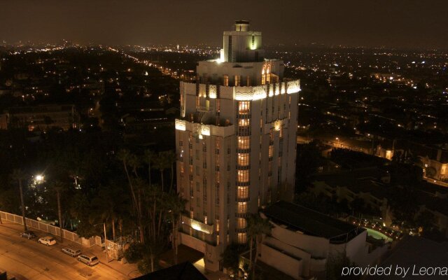 Sunset Tower Hotel