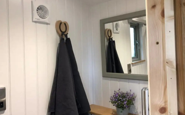 Bramleys Luxury Cabin