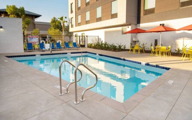 Home2 Suites by Hilton Corona