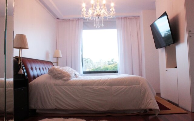 Residence Master Suite in Porteño Building