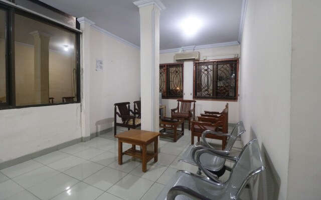 RedDoorz near Hermina Hospital Palembang