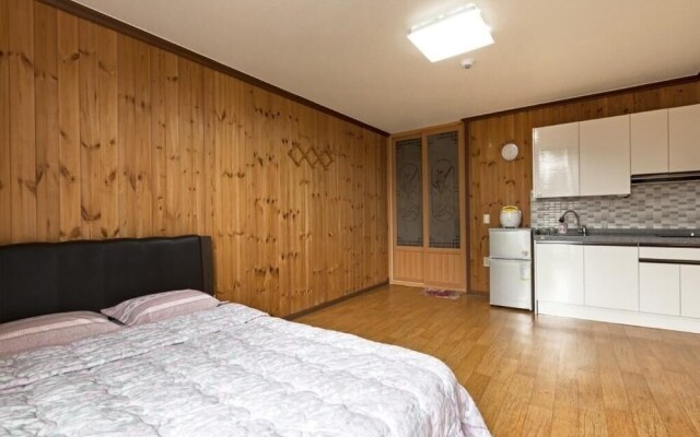 Samcheok Ganuri Pension