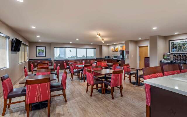 Comfort Suites Florence Shoals Area