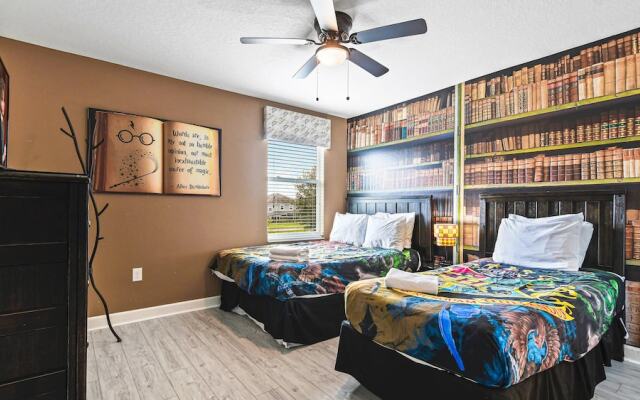 Elegant Home With Resort Amenities, Gameroom