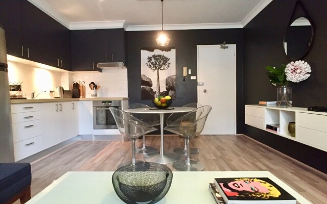 Sydneys Rushcutters Bay Retreat