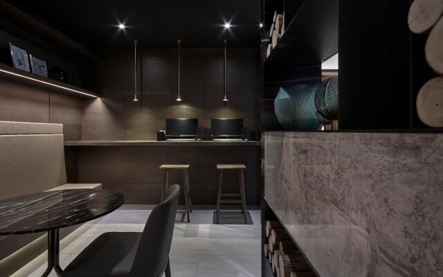 Harbour 10 Hotel