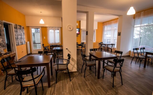 Holy Rock - Hostel