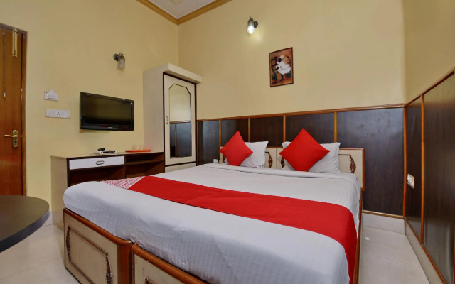 OYO 3436 Home Stay near Airport