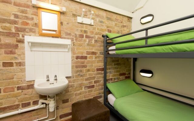 YHA Medway - Hostel