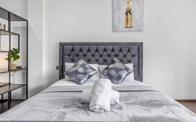 Serviced Studio Flat Near London Northern Line