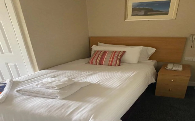 Croit Anna Hotel