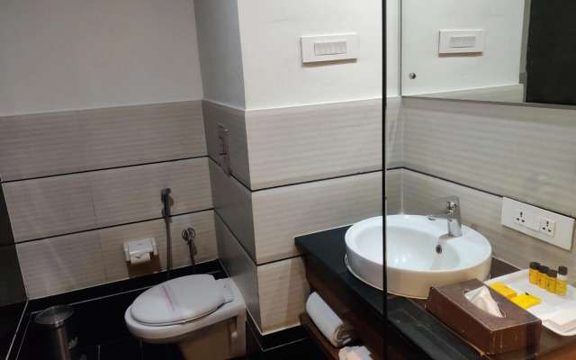 Wood Creek Resort & Spa Kasauli